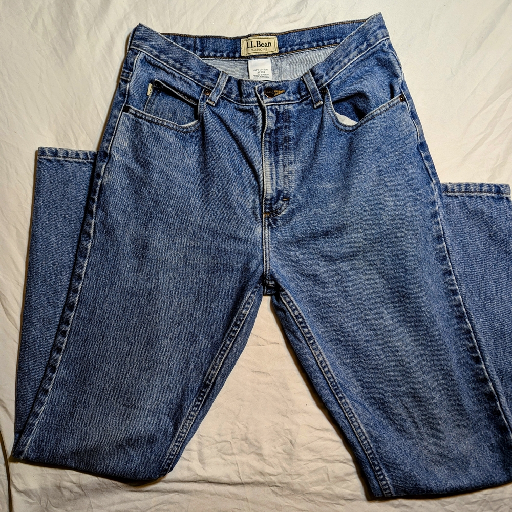 L.L. Bean Men's Classic Fit Denim Jeans 31x32